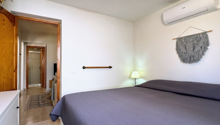 Reventa - Chalet - Torrevieja - La Siesta