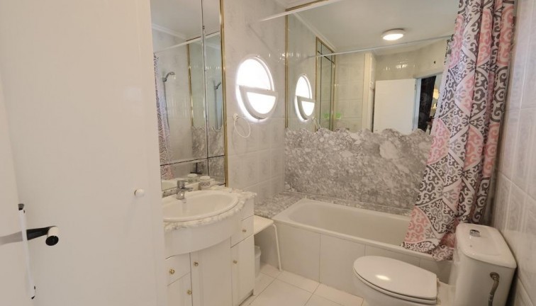 Reventa - Apartamento / piso - Torrevieja - Los Altos