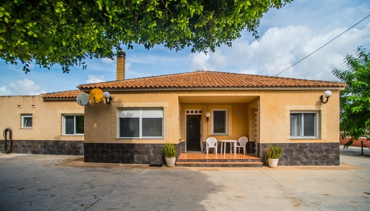 Jälleenmyynti - Erillistalo - Orihuela - La Matanza