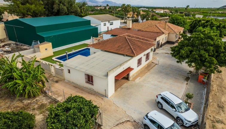 Jälleenmyynti - Erillistalo - Orihuela - La Matanza