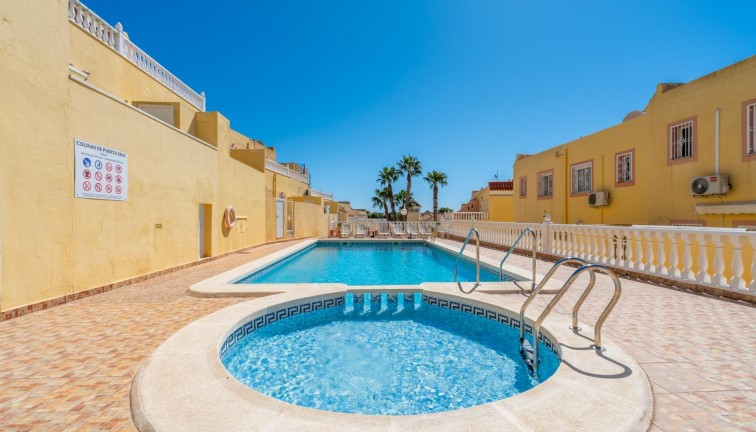 Jälleenmyynti - Paritalo/Rivitalo - Orihuela Costa - Campoamor