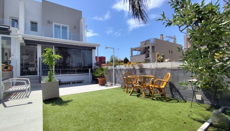 Återförsäljning - Parhus/Radhus - Torrevieja