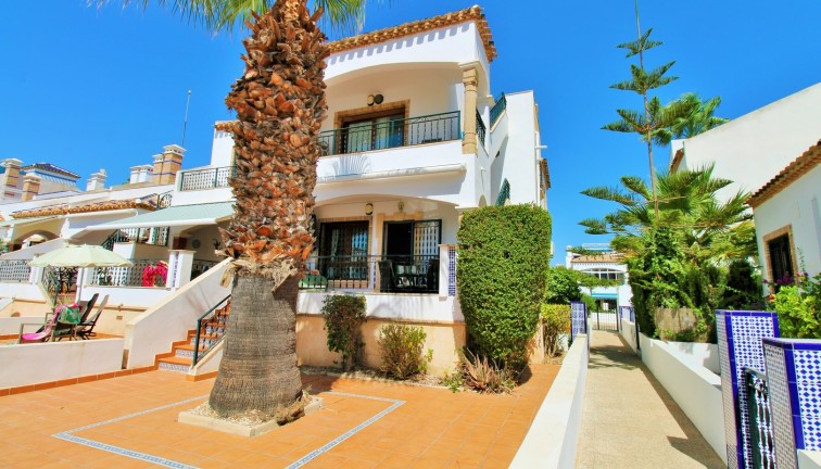 Jälleenmyynti - Asunto - Villamartín