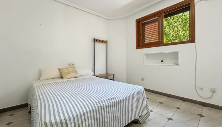 Reventa - Chalet - Orihuela Costa - Campoamor