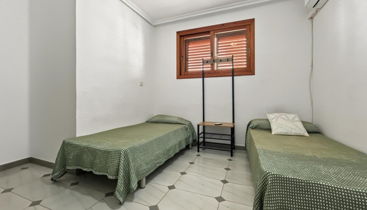 Reventa - Chalet - Orihuela Costa - Campoamor