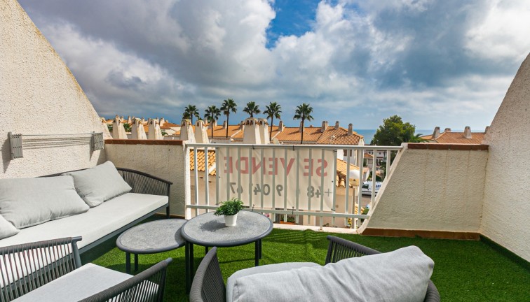 Återförsäljning - Duplex apartment (två våningar) - Cabo Roig