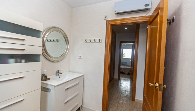 Återförsäljning - Duplex apartment (två våningar) - Cabo Roig