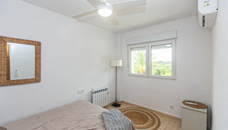 Återförsäljning - Duplex apartment (två våningar) - Cabo Roig