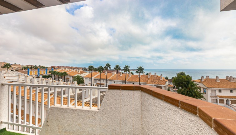 Återförsäljning - Duplex apartment (två våningar) - Cabo Roig