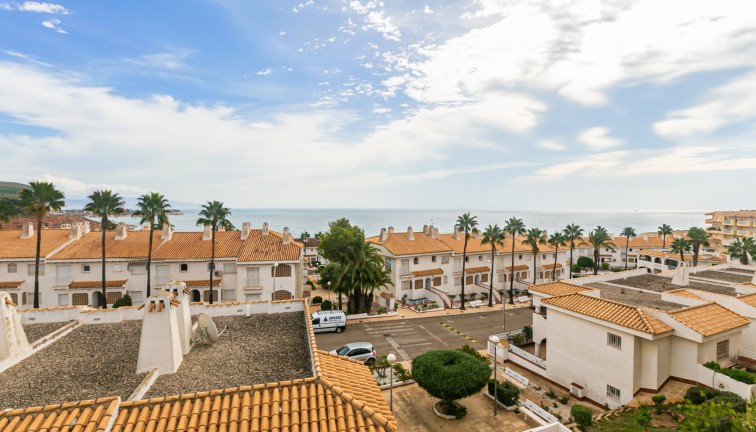 Återförsäljning - Duplex apartment (två våningar) - Cabo Roig