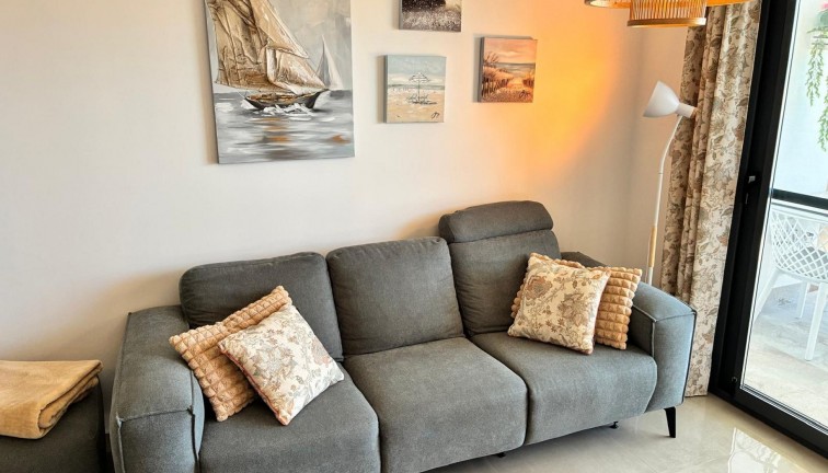 Resale - Apartment - Pilar de la Horadada