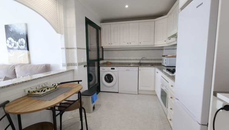 Resale - Apartment - Orihuela Costa - Villamartín