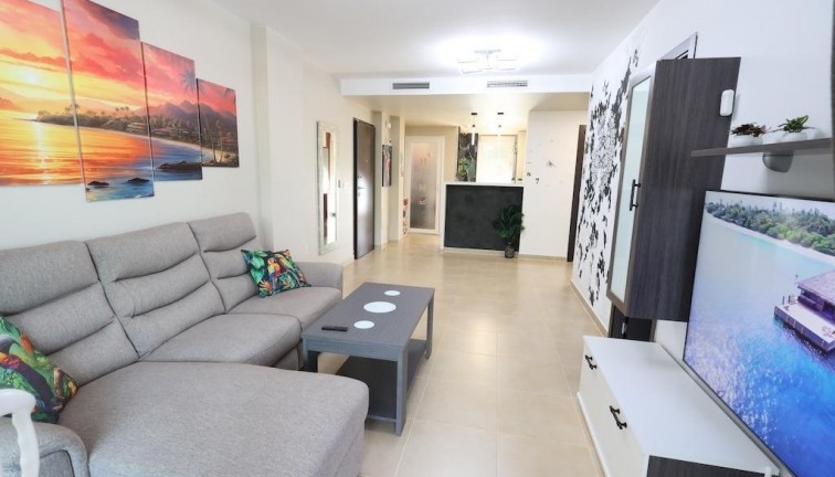 Resale - Apartment - Orihuela Costa - Villamartín