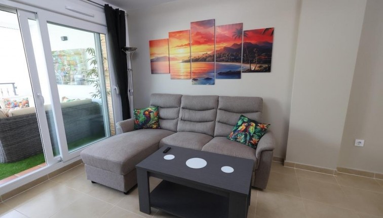 Resale - Apartment - Orihuela Costa - Villamartín