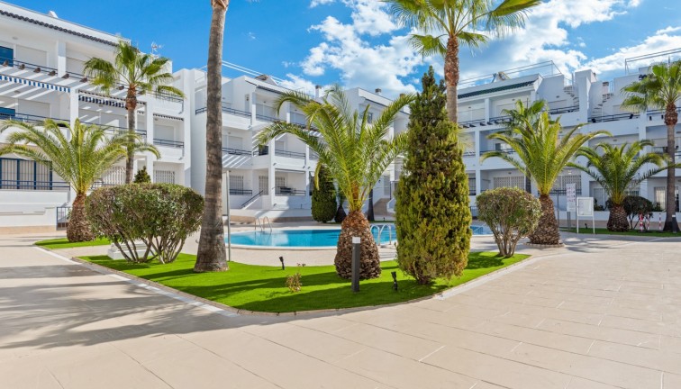 Resale - Apartment - Torrevieja