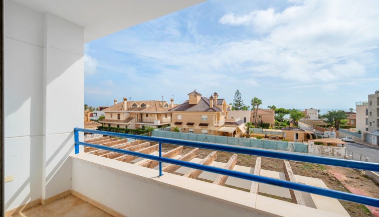 Resale - Apartment - Torrevieja