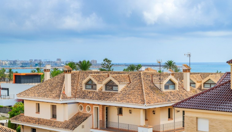 Resale - Apartment - Torrevieja