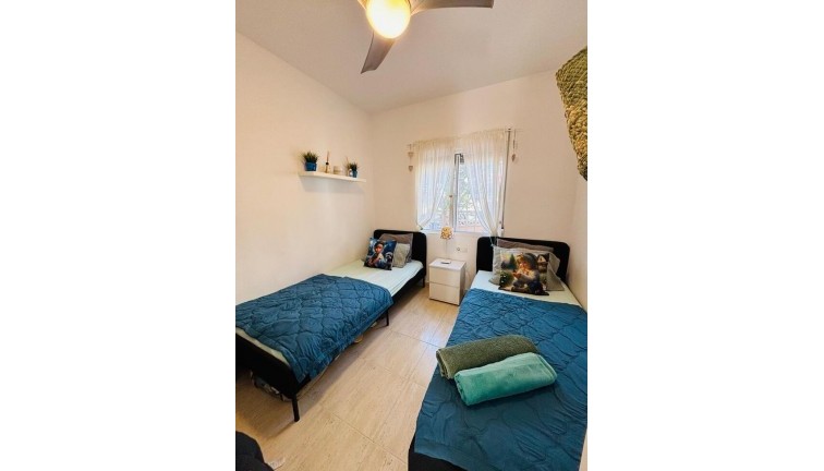 Återförsäljning - Lägenhet - Orihuela Costa - Villamartín