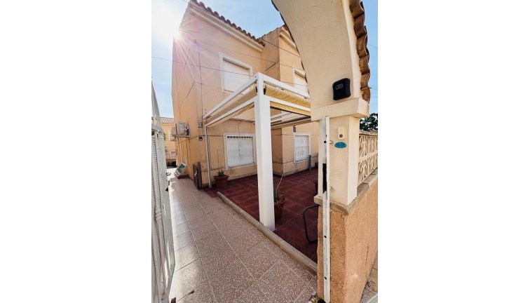 Återförsäljning - Lägenhet - Orihuela Costa - Villamartín