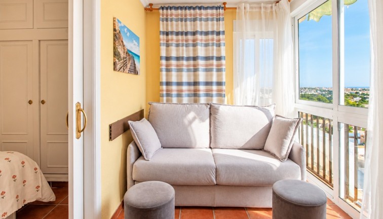 Återförsäljning - Lägenhet - Orihuela Costa - Campoamor