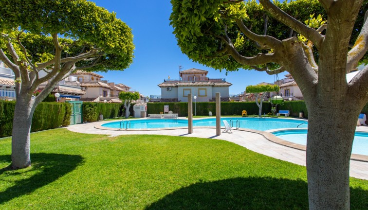 Reventa - Apartamento / piso - Torrevieja - Orihuela Costa