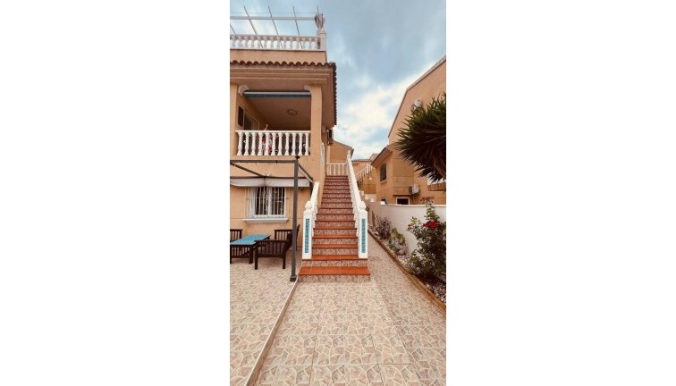 Reventa - Chalet - Villamartín