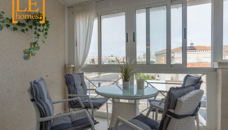 Jälleenmyynti - Bungalow - Torrevieja - Aguas Nuevas