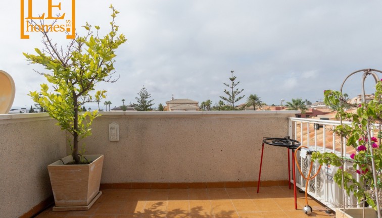 Jälleenmyynti - Bungalow - Torrevieja - Aguas Nuevas
