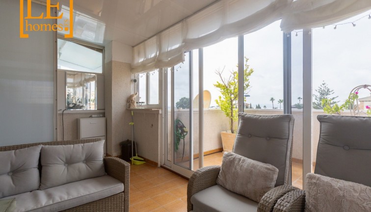 Jälleenmyynti - Bungalow - Torrevieja - Aguas Nuevas