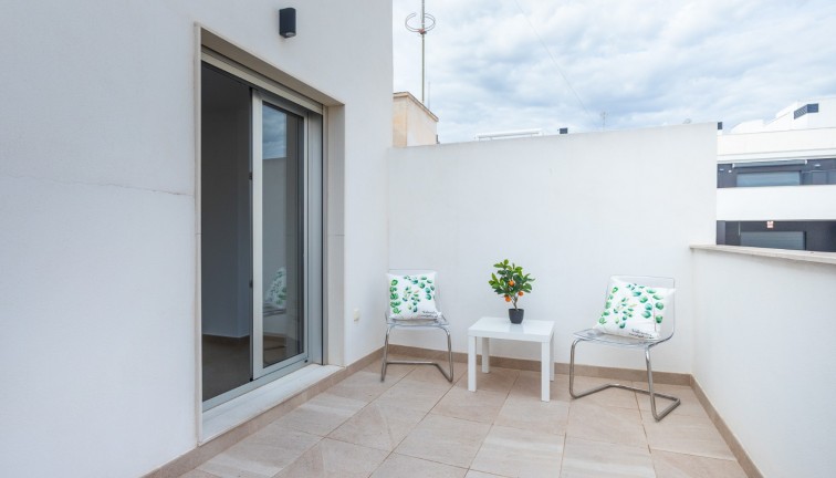 Jälleenmyynti - Asunto - Torrevieja