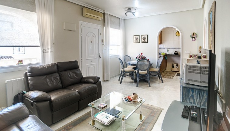 Resale - Chalet - Orihuela Costa - Los Altos