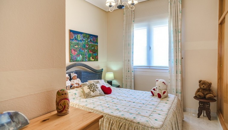 Resale - Chalet - Orihuela Costa - Los Altos