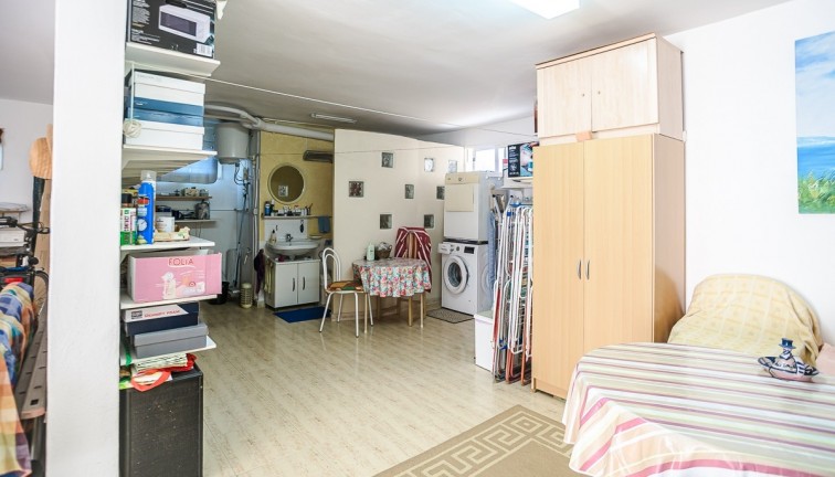 Resale - Chalet - Orihuela Costa - Los Altos
