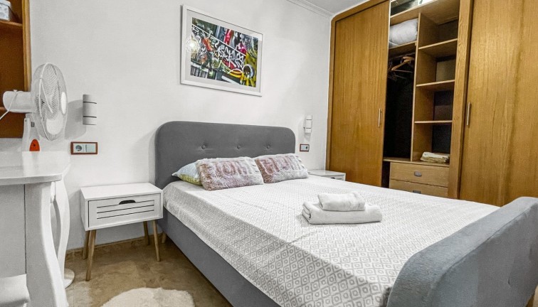 Jälleenmyynti - Bungalow - Torrevieja - La Siesta