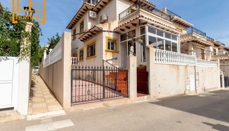 Jälleenmyynti - Paritalo/Rivitalo - Orihuela Costa - La Zenia