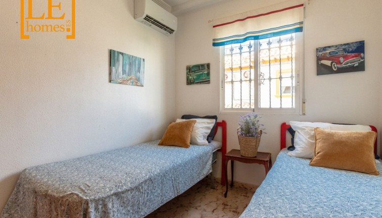 Jälleenmyynti - Paritalo/Rivitalo - Orihuela Costa - La Zenia