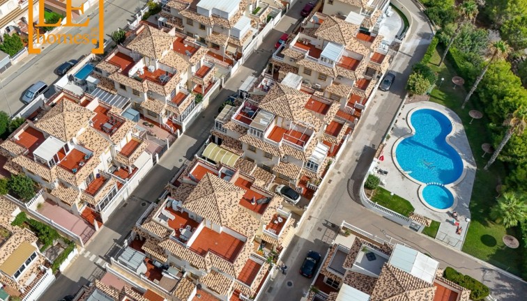 Jälleenmyynti - Paritalo/Rivitalo - Orihuela Costa - La Zenia