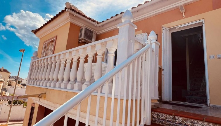 Jälleenmyynti - Asunto - Villamartín