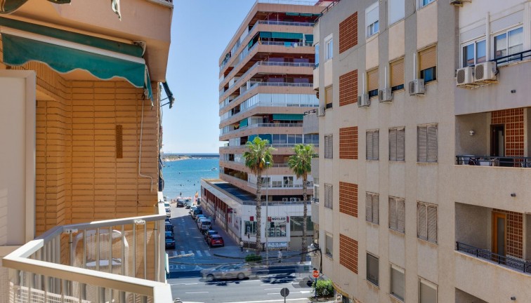 Reventa - Apartamento / piso - Torrevieja - Acequion