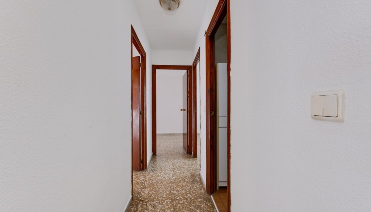 Reventa - Apartamento / piso - Torrevieja - Acequion