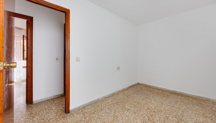 Reventa - Apartamento / piso - Torrevieja - Acequion