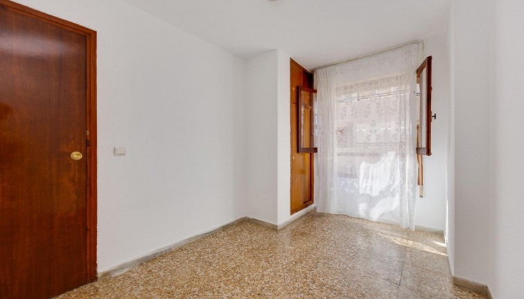 Reventa - Apartamento / piso - Torrevieja - Acequion