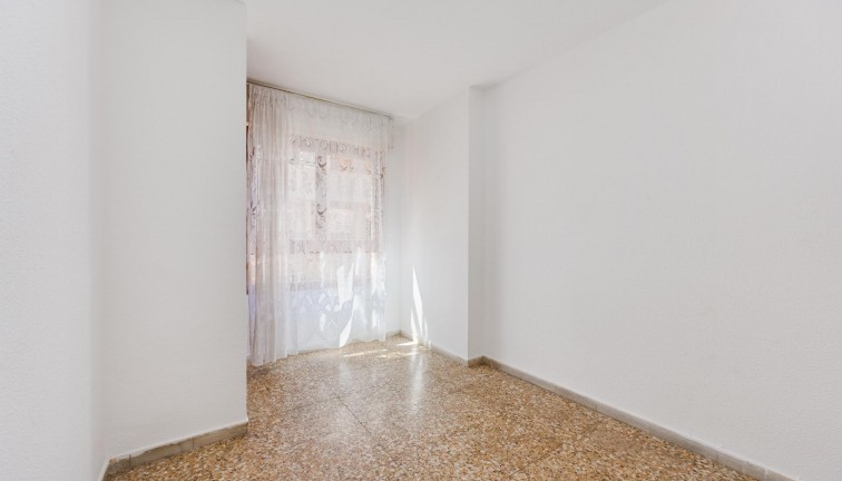 Reventa - Apartamento / piso - Torrevieja - Acequion