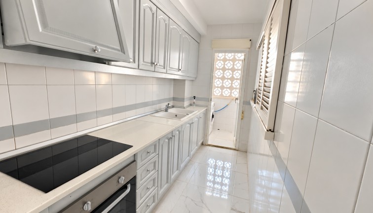 Reventa - Apartamento / piso - Torrevieja - Acequion