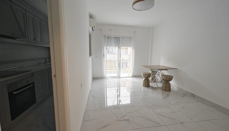 Reventa - Apartamento / piso - Torrevieja - Acequion