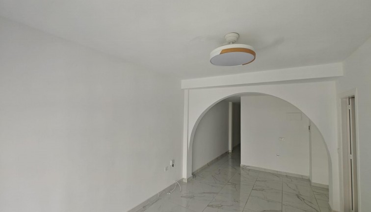 Reventa - Apartamento / piso - Torrevieja - Acequion