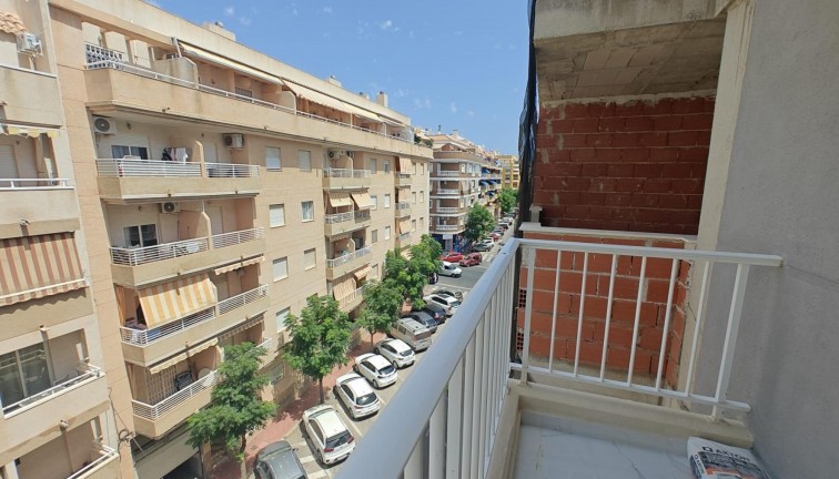 Reventa - Apartamento / piso - Torrevieja - Acequion