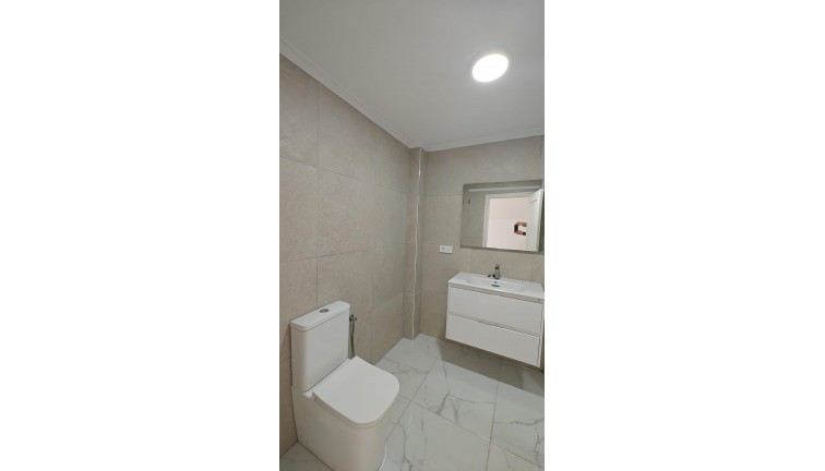 Reventa - Apartamento / piso - Torrevieja - Acequion