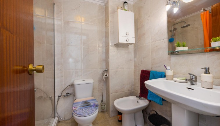 Reventa - Apartamento / piso - Torrevieja - Acequion