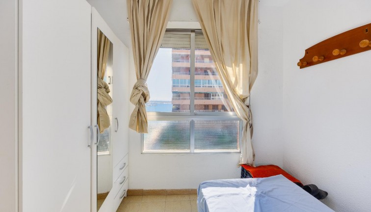 Reventa - Apartamento / piso - Torrevieja - Acequion